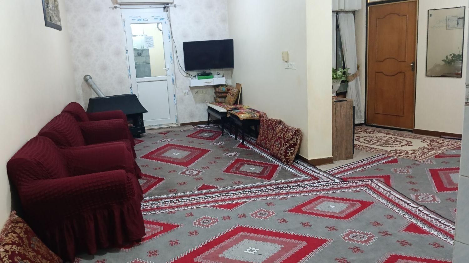 منزل تمیز و بهداشتی با   امکانات وپارکینگ|اجارهٔ کوتاه‌مدت آپارتمان و سوئیت|بندر گناوه, |دیوار