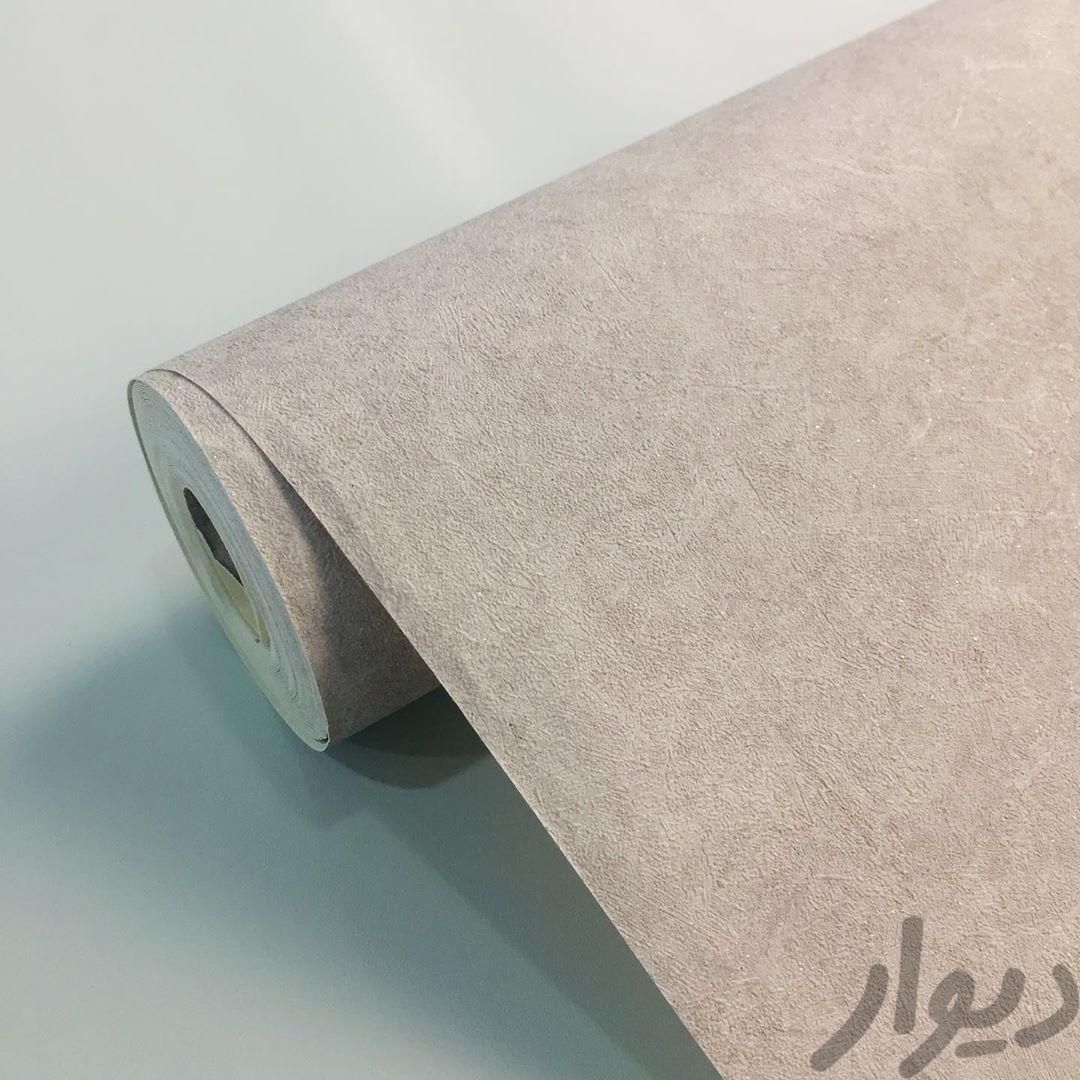 انواع کاغذ دیواری ( ساده ، پتینه ، شاین دار )