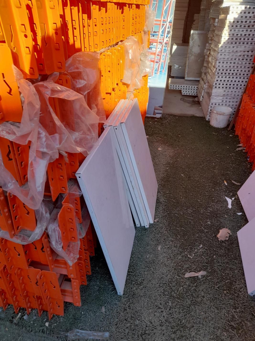 قفسه کم کارکرد* ایزی راک راحت نصب شو|فروشگاه و مغازه|ساری, |دیوار