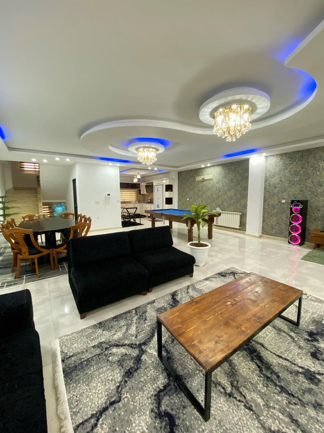 تریبلکس استخر جکوزی ارغوان بی واسطه|اجارهٔ کوتاهمدت ویلا و باغ|سرخرود, |دیوار