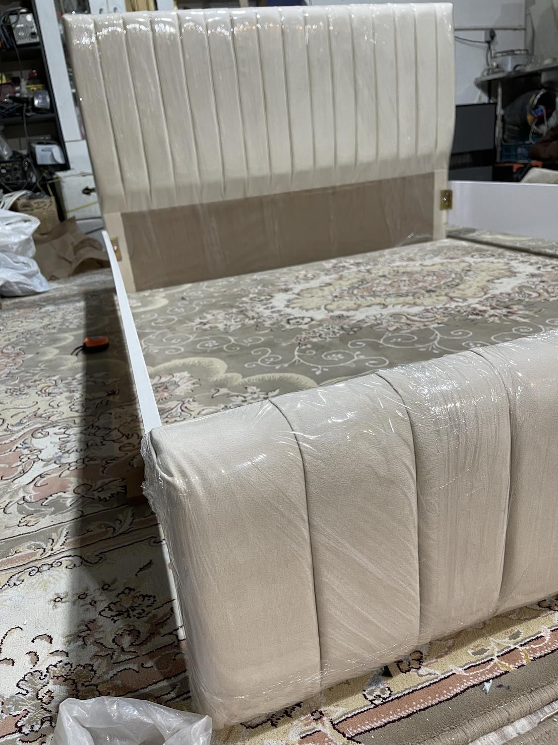 تخت خواب دونفره اطلس کد ۱۶۰۲|تخت و سرویس خواب|مشهد, زمرد|دیوار