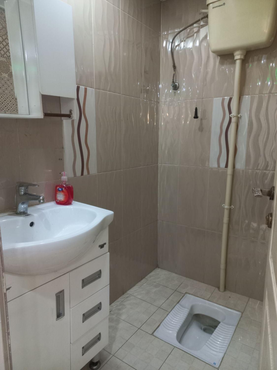 اجاره روزانه/هفتگی/ماهانه با پارکینگ|اجارهٔ کوتاهمدت آپارتمان و سوئیت|تهران, تهرانپارس شرقی|دیوار