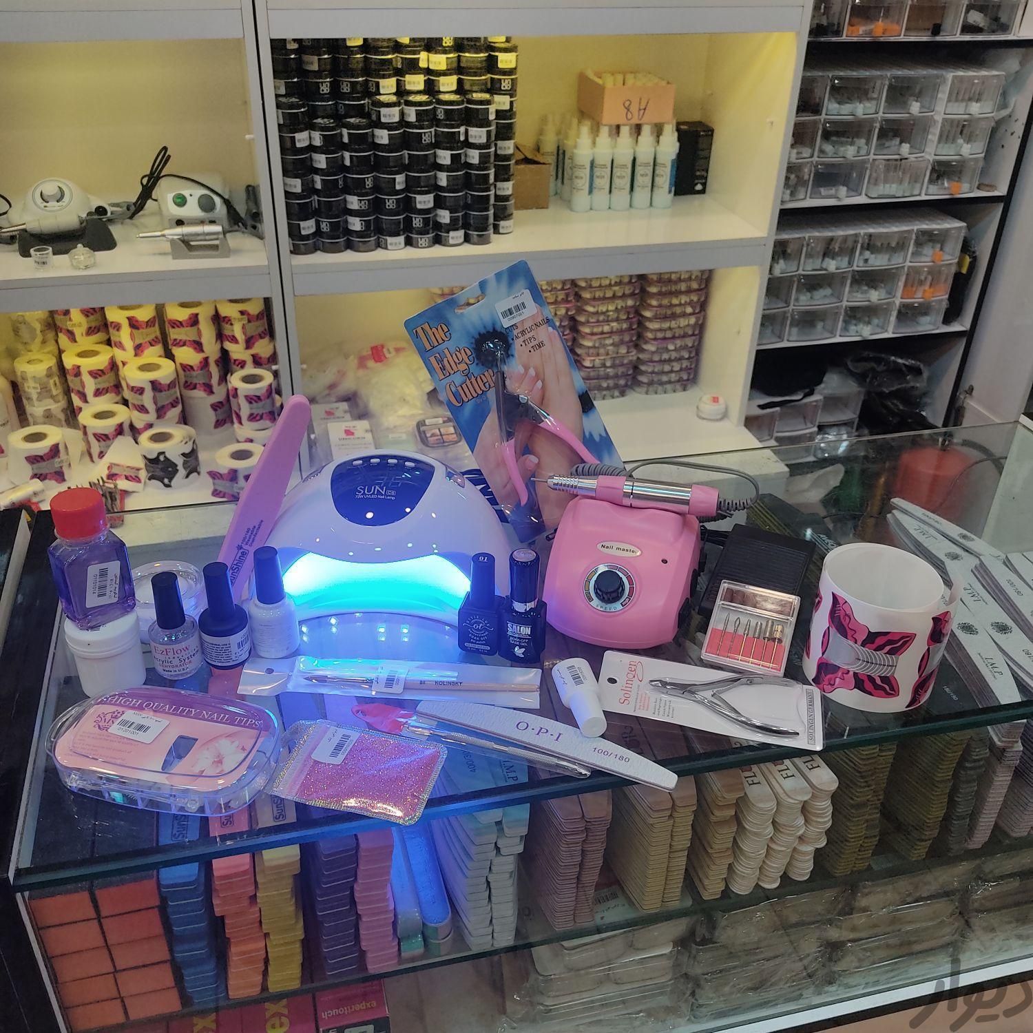 پکیج کامل لوازم کاشت ناخن کارآموزی سوهان برقی/یووی|آرایشی، بهداشتی، درمانی|تبریز, |دیوار