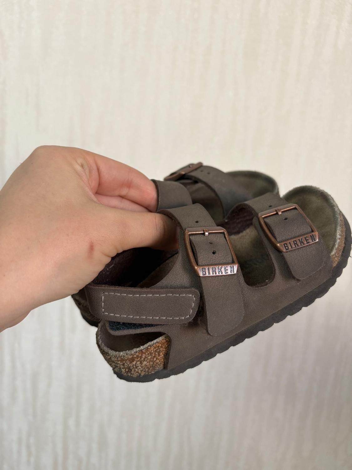 صندل اورجینال کاملا سالم برند Birkenstock|کفش و لباس بچه|تهران, مجیدآباد|دیوار