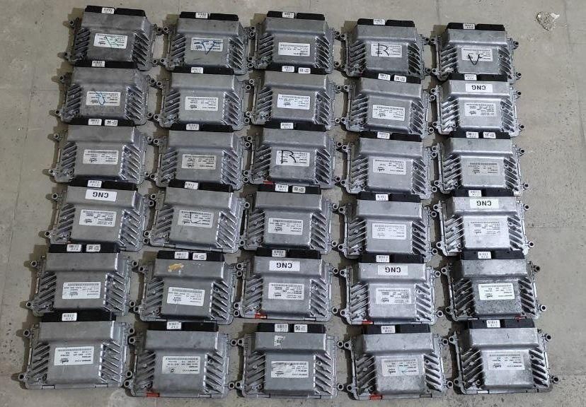 ایسیو ecu زیمنس ساژم بوش ezu maw کزنس ssat|قطعات یدکی و لوازم جانبی|شیراز, لاله|دیوار