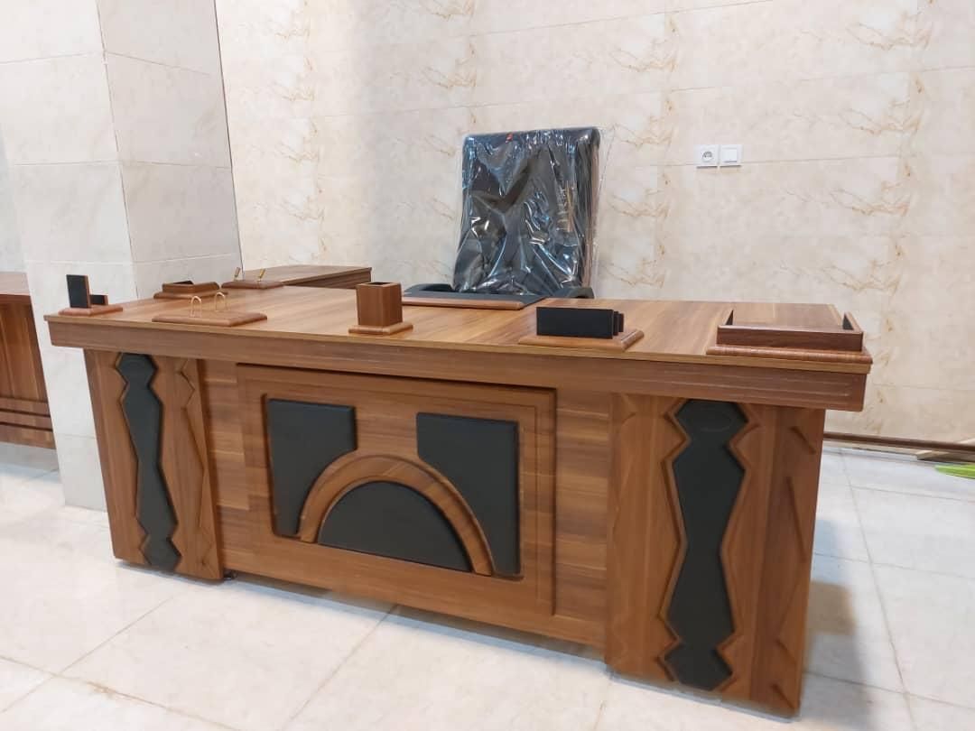 میز مدیریت وکیوم پریناز/ صندلی اداری / مبلمان فایل|دفتر کار|ارومیه, |دیوار