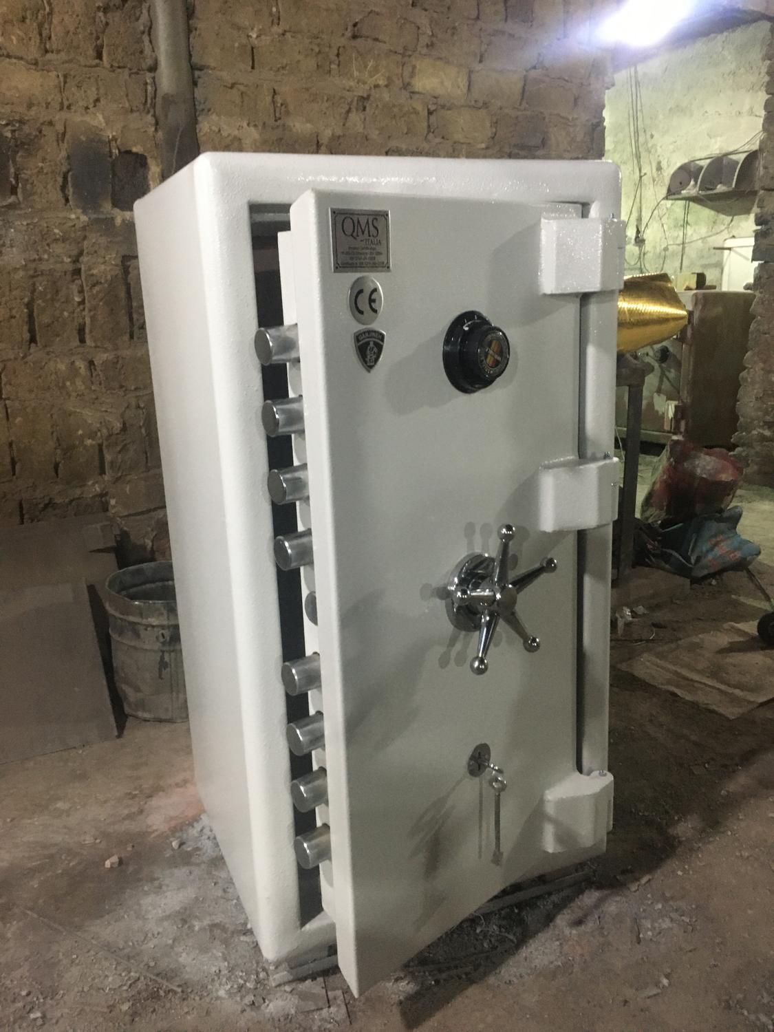 گاوصندوق تمام آلیاژ گنجینه داری پنچ سال گارنتی|ابزارآلات|تهران, تهرانسر شرقی|دیوار