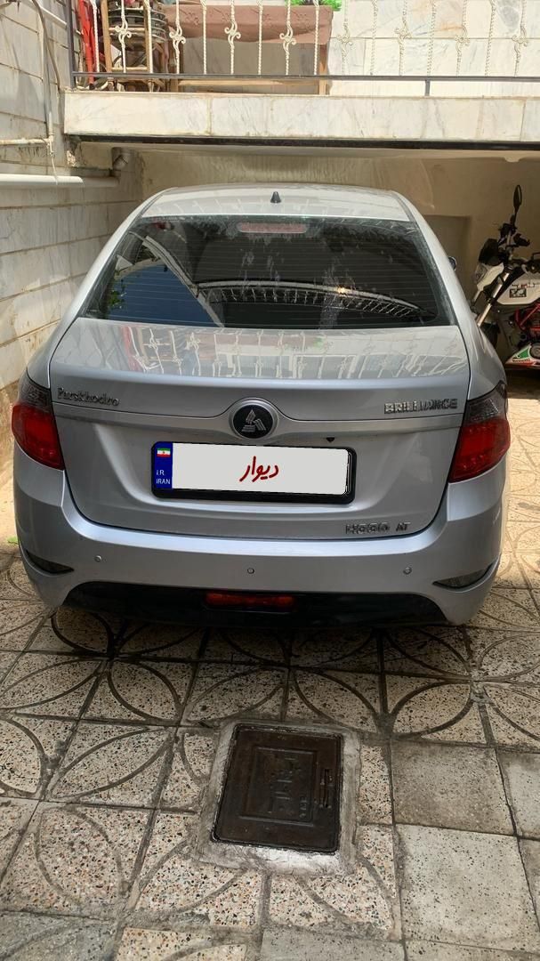 برلیانس H330 اتوماتیک 1500cc، مدل ۱۳۹۶|خودرو سواری و وانت|تهران, سنایی|دیوار