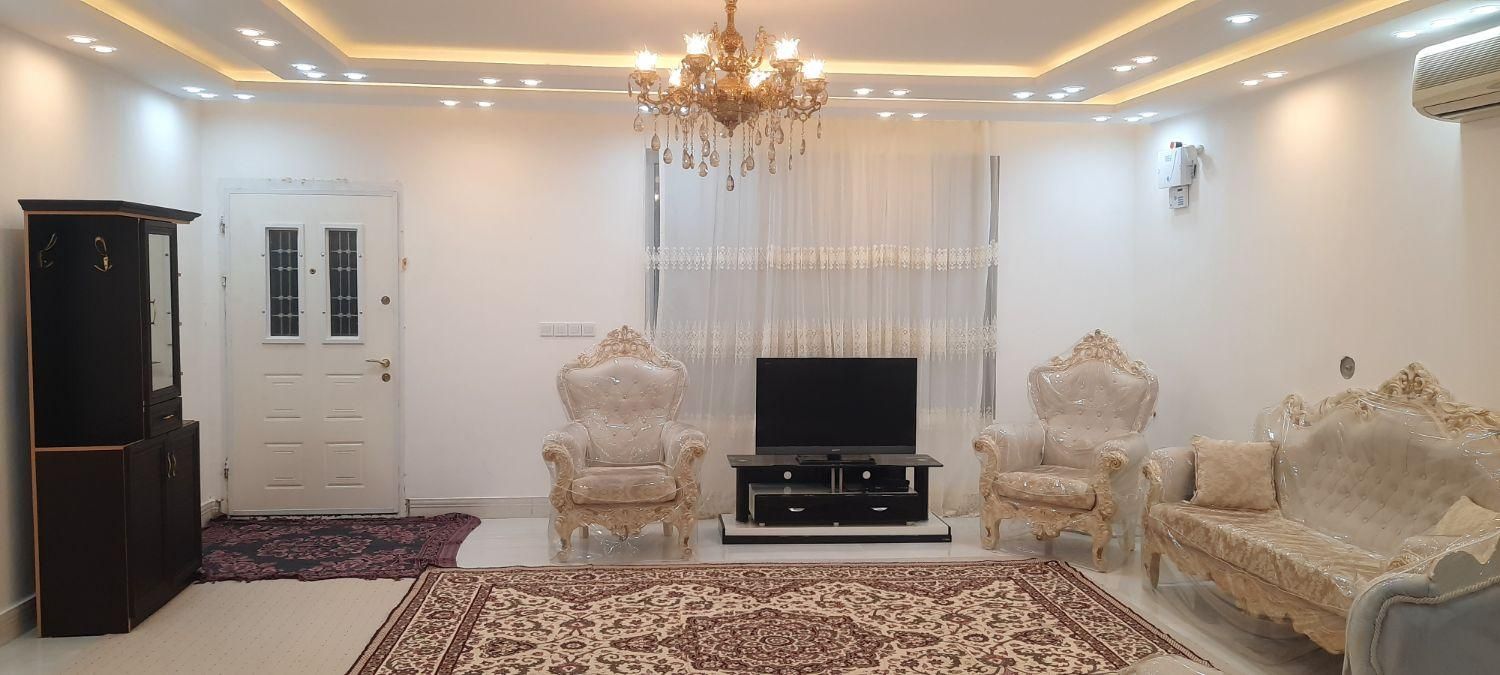 اجاره روزانه منزل ویلایی لب دریا|اجارهٔ کوتاه‌مدت ویلا و باغ|بندر گناوه, |دیوار