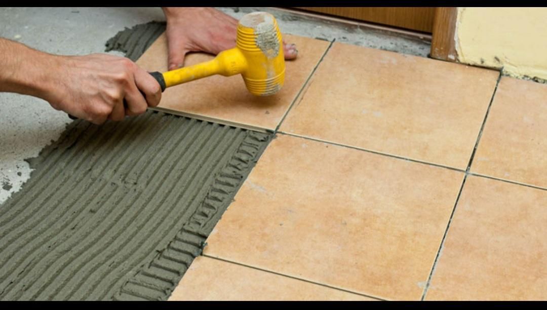 کاشی کاری .تعمیرات. تعویض سنگ توالت. رفع نم و نشتی|خدمات پیشه و مهارت|تبریز, |دیوار