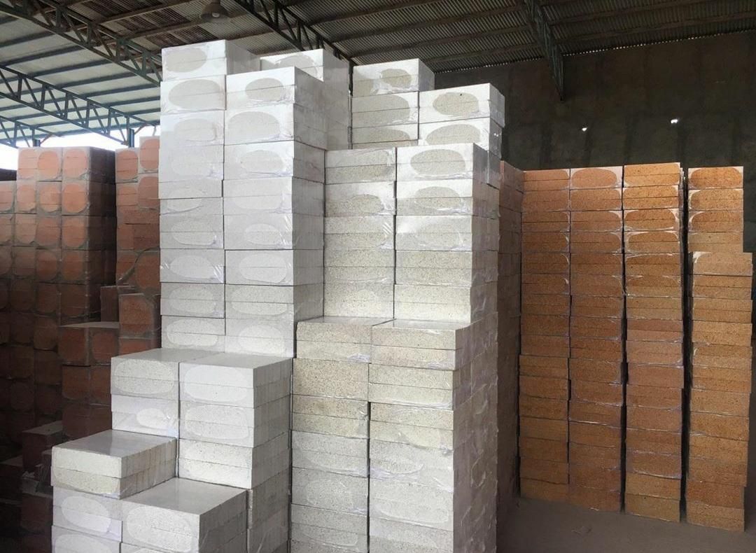 آجر نسوز انگلیسی (سفید مشکی قهوه ای طوسی قرمز)|مصالح و تجهیزات ساختمان|ری, سیزده آبان|دیوار