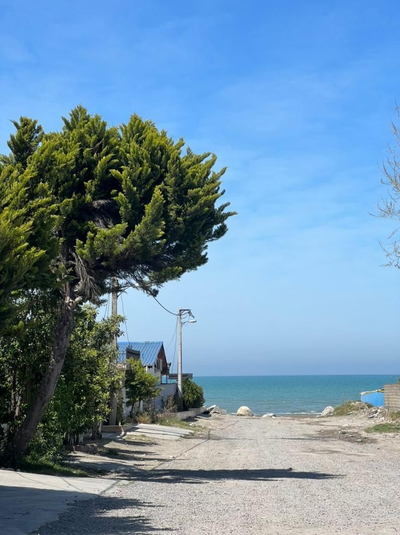 اجاره ویلا ساحلی ۲ خوابه واقع در نور(بدون واسطه)|اجارهٔ کوتاه‌مدت ویلا و باغ|نور, |دیوار