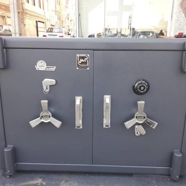 گاوصندوق موسسه فرشتگان|فروشگاه و مغازه|خمین, |دیوار