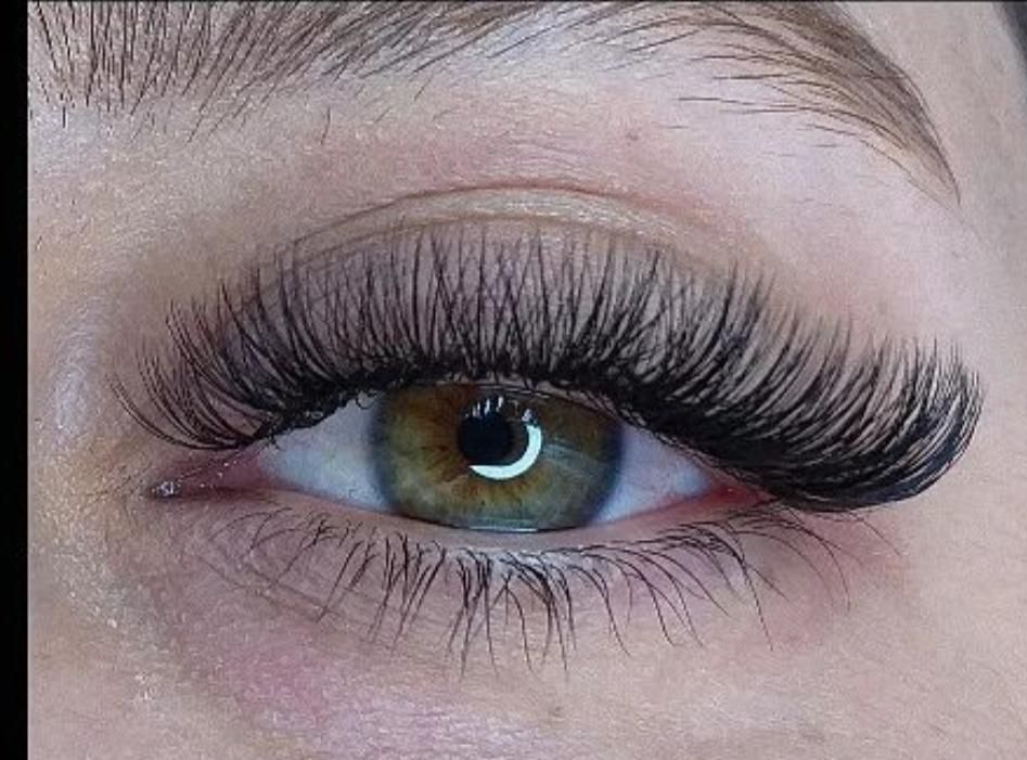 اکستنشن مژه ولیفت و لمینت مژه وابرو|خدمات آرایشگری و زیبایی|رشت, منظریه|دیوار