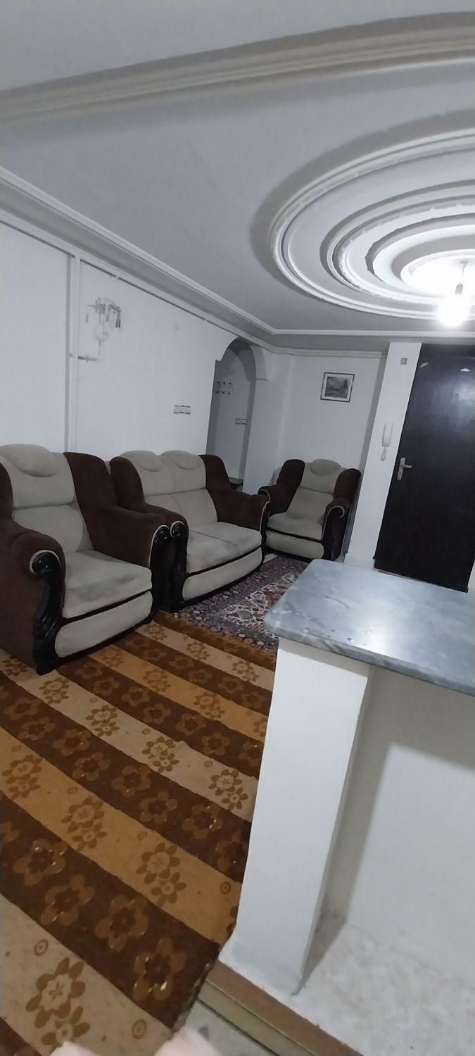 اجاره سوییت دربست بهمراه پارکینگ کولر  تخت دو نفره|اجارهٔ کوتاه‌مدت آپارتمان و سوئیت|لاهیجان, مهرگان|دیوار