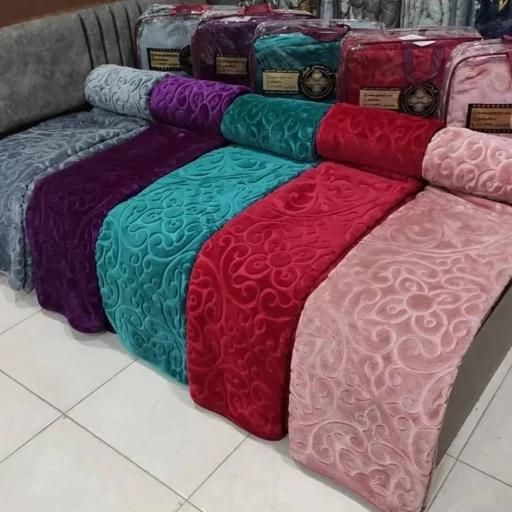 پتو گلبافت اصل با قیمت مناسب تنوع طرح + ارسال فوری|رختخواب، بالش، پتو|تبریز, |دیوار