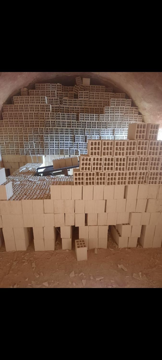 آجر سفال درب کارخانه|عمدهفروشی|قم, آزادگان|دیوار