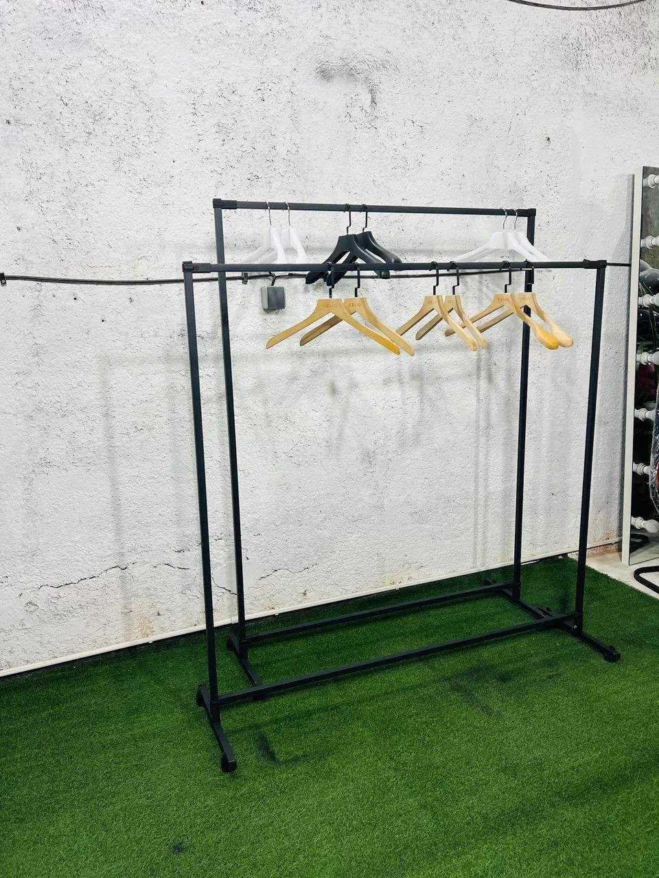 رگال پروفیلی مانکن چوب لباسی|فروشگاه و مغازه|فردیس, شهرک ۱۱۰|دیوار