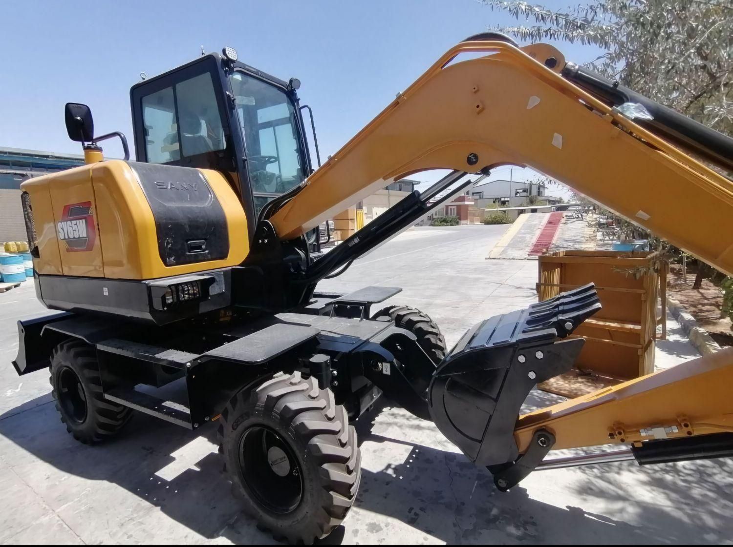 فروش مینی بیل ۶۵ سانی|خودرو سنگین|اصفهان, آبشار|دیوار