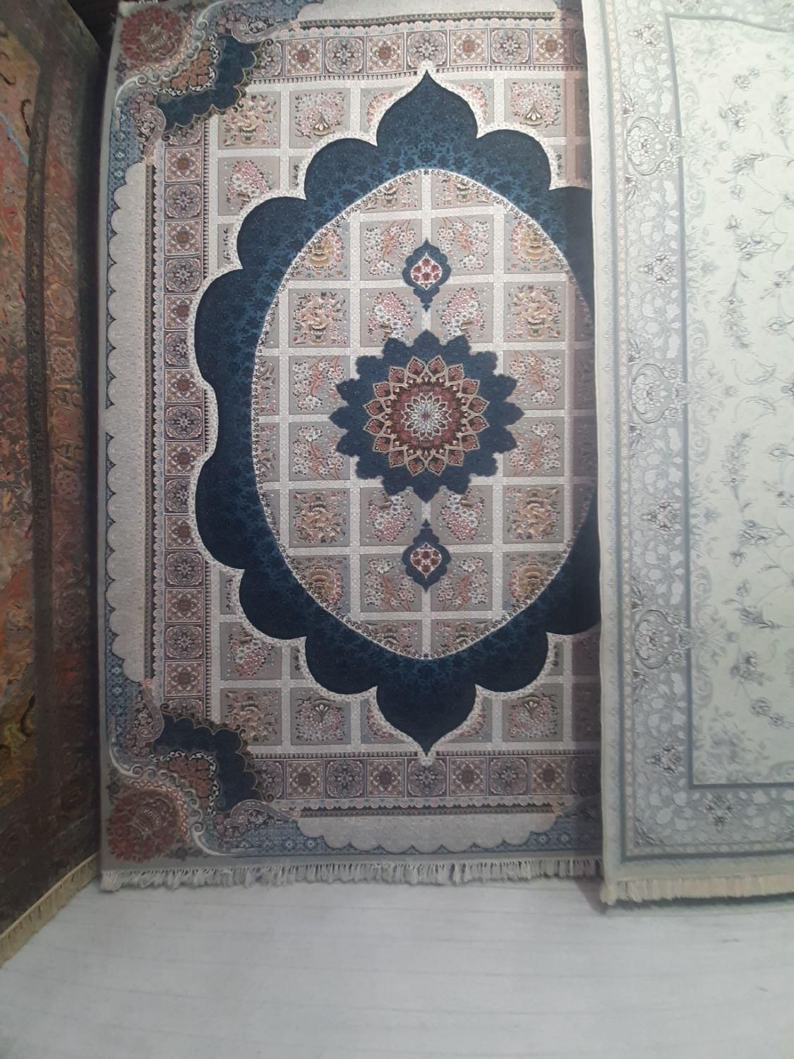 فرش 12500نبش مطهری ۱۰ مغازه سوم،موکت ،پشتی|فرش|بیرجند, |دیوار