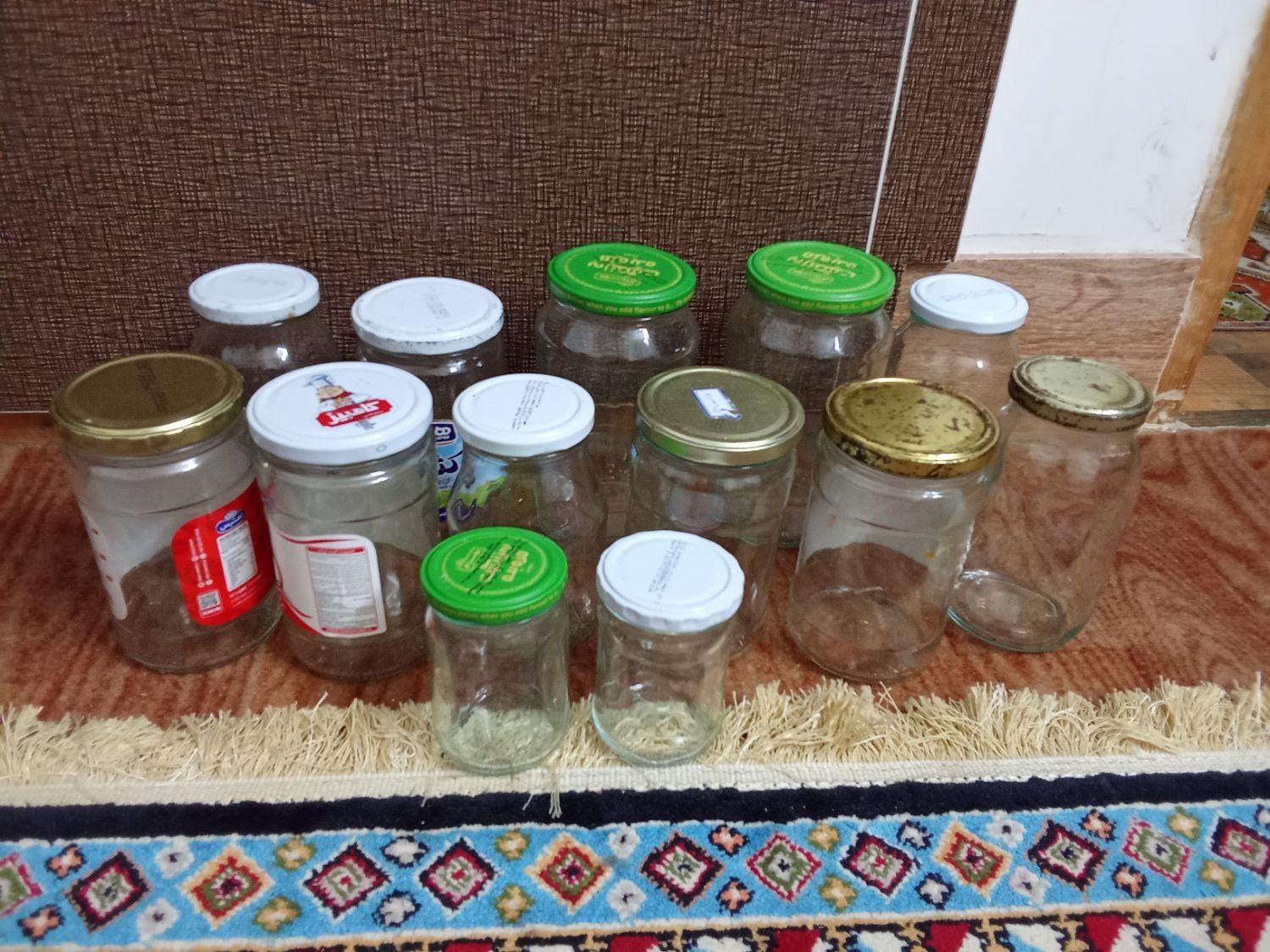 شیشه های کشک و رب ( فروش فوری )|ظروف نگهدارنده، پلاستیکی، یک‌بارمصرف|بابل, |دیوار