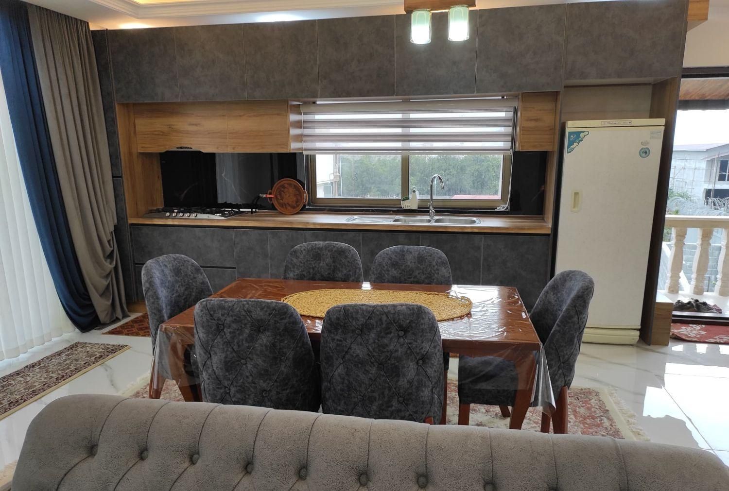 اجاره روزانه/هفتگی/ماهانه ویلا ۱۸۰ متری|اجارهٔ کوتاه‌مدت ویلا و باغ|رامسر, |دیوار