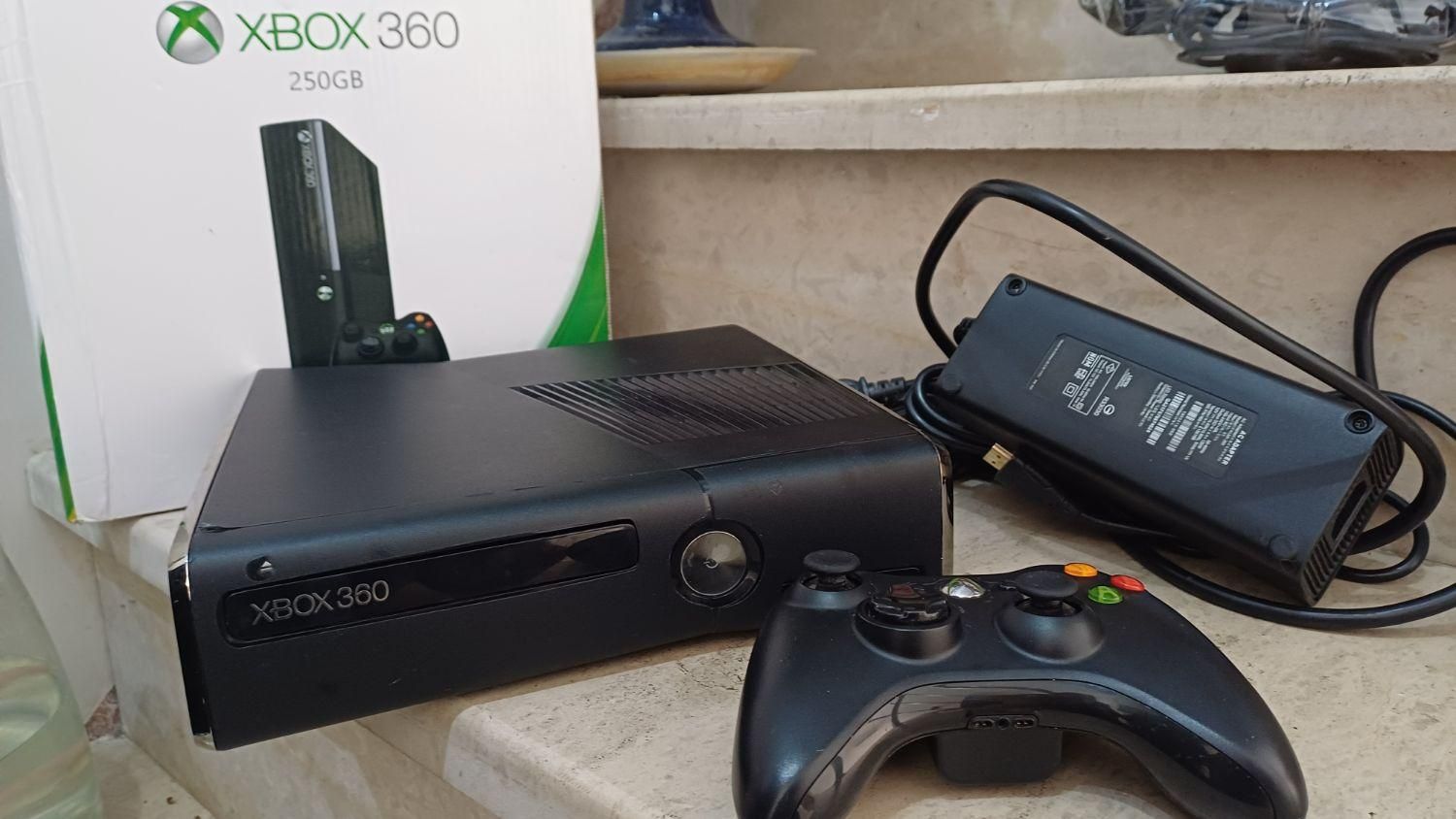 ایکس‌باکس۳۶۰ xbox360 اسلیم جیتک حافظهٔ ۲۵۰g|کنسول، بازی ویدئویی و آنلاین|قم, شاه سید علی|دیوار