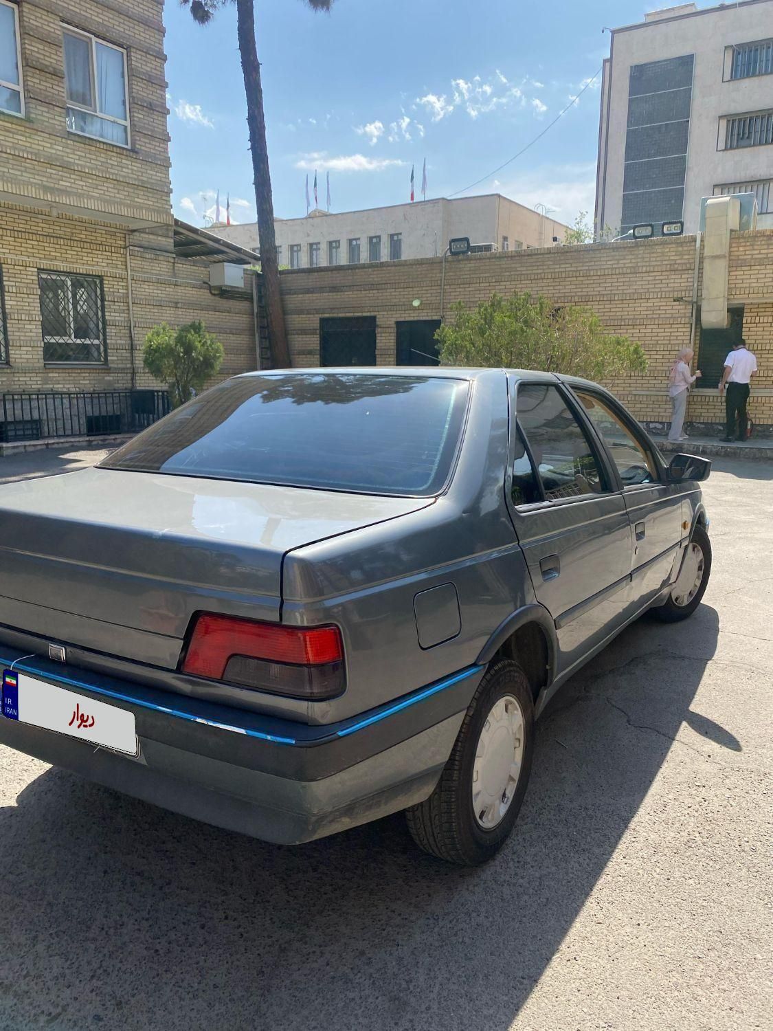 405 مدل 93 بی رنگ|خودرو سواری و وانت|تهران, فردوسی|دیوار