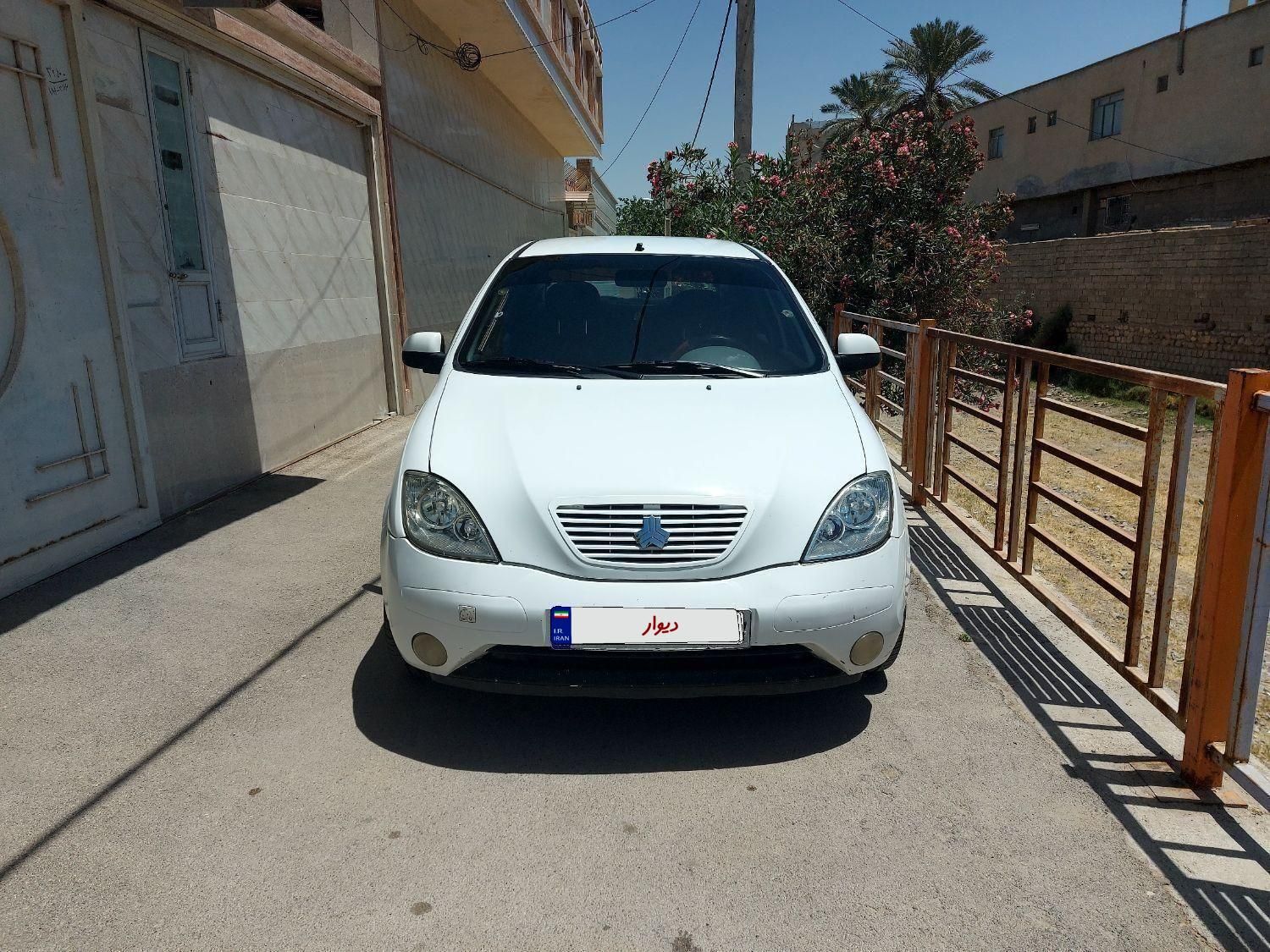 تیبا صندوق‌دار EX، مدل ۱۳۹۲|خودرو سواری و وانت|جهرم, |دیوار