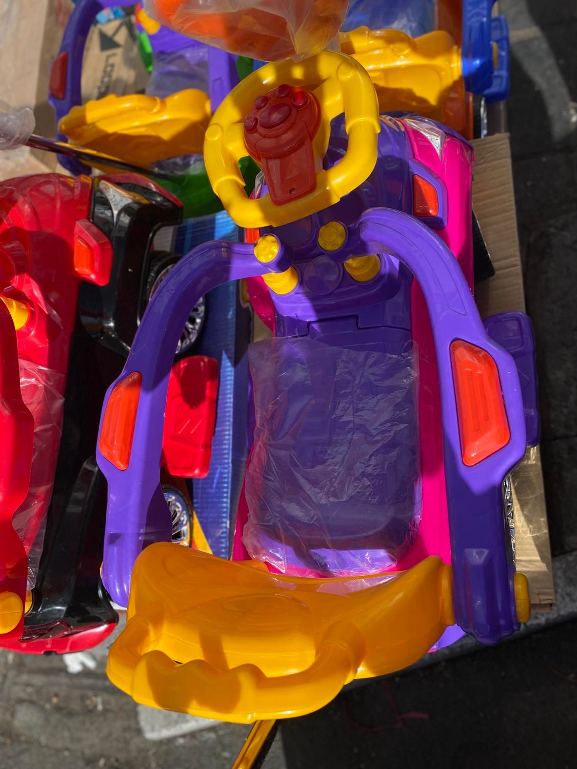 ماشین بچه سوار سرسره|اسباب‌بازی بچه|تهران, سلسبیل جنوبی|دیوار