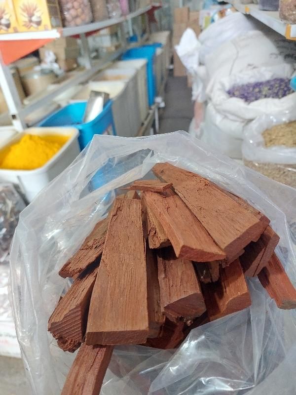 چوب صندل سرخ برای داروهای گیاهی و عطاری ها عمده|عمده‌فروشی|مشهد, چهنو|دیوار