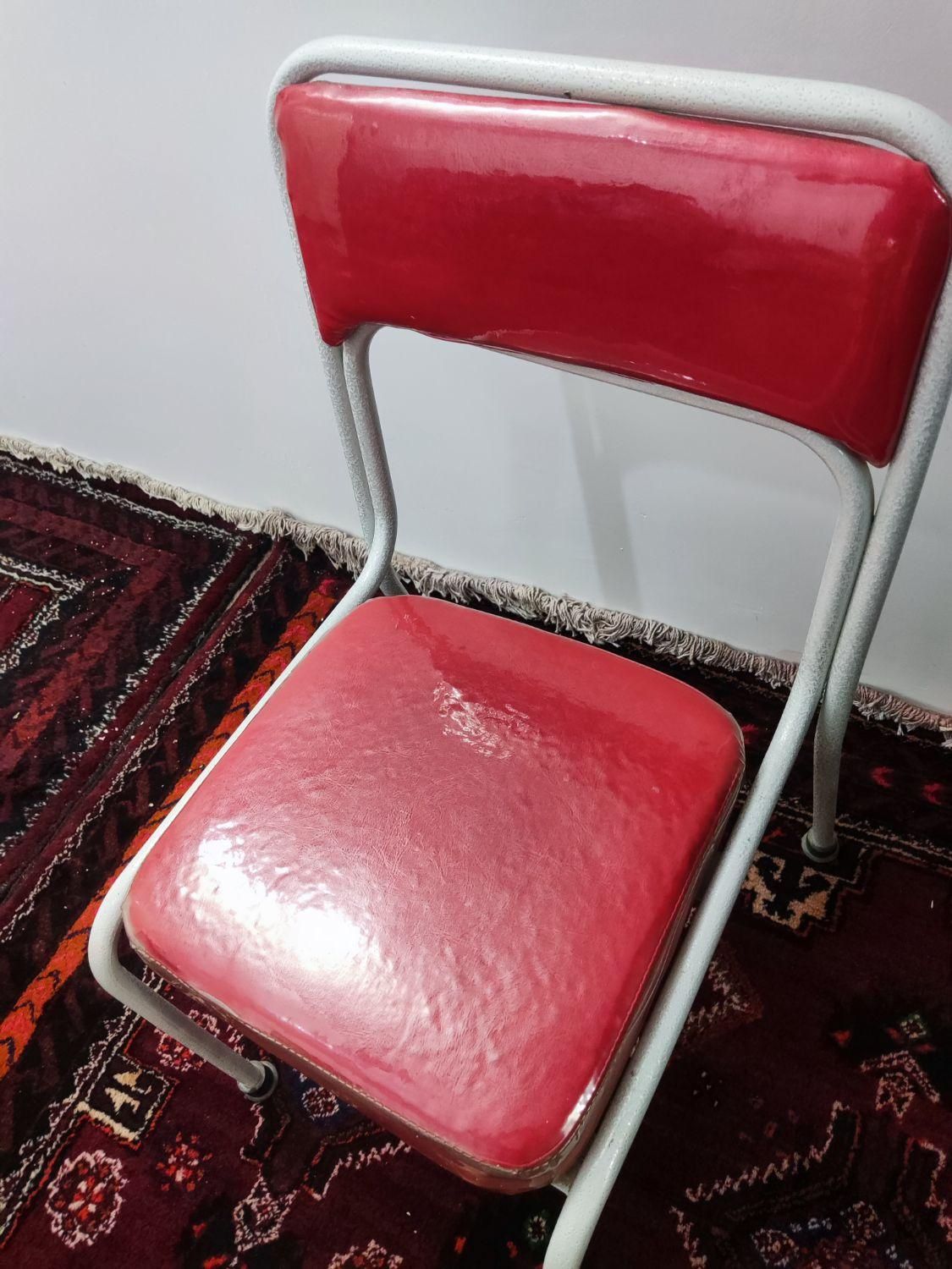 صندلی انتظار|صندلی و نیمکت|مشهد, محله طلاب|دیوار