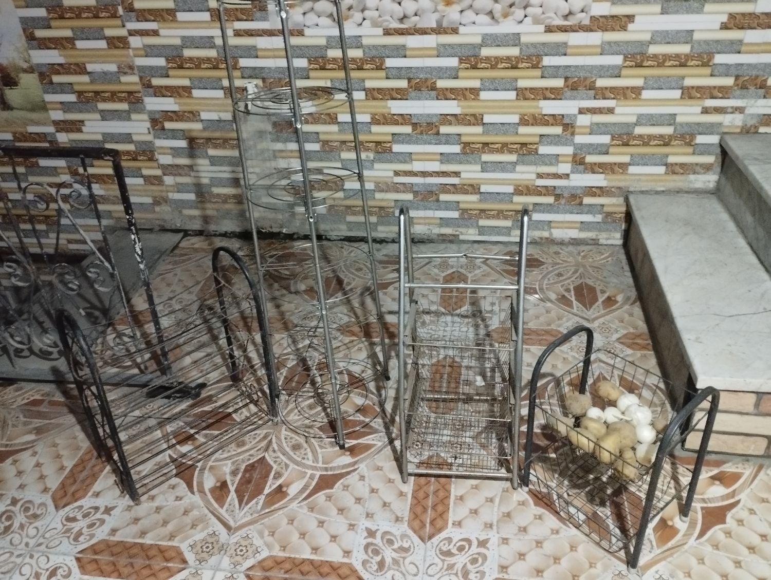 با سلام صندوق جای کفشی جای فیاضی جای دیگی|جاکفشی، کمد، دراور|گرگان, |دیوار
