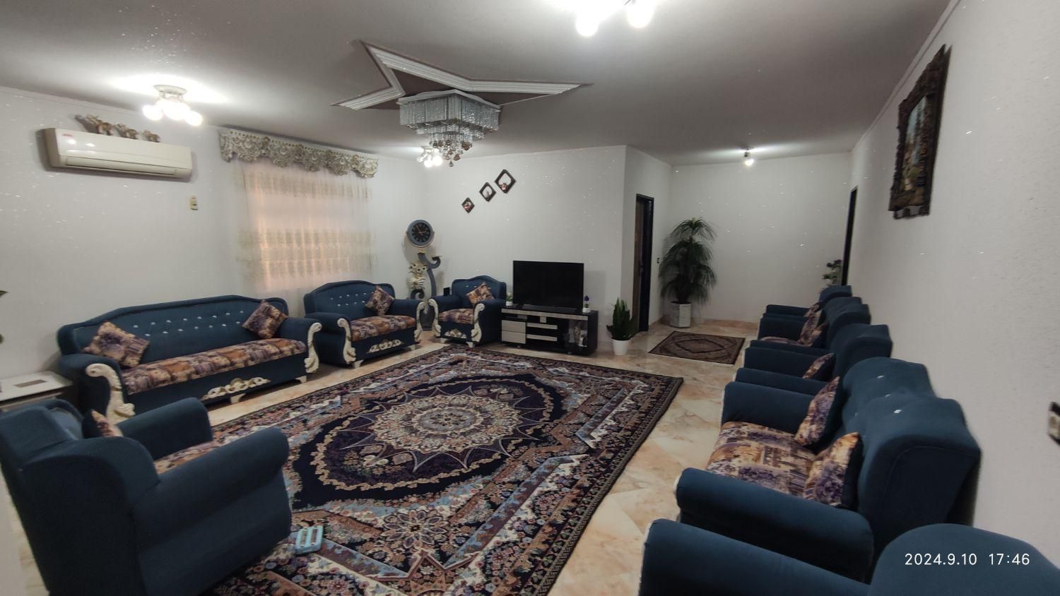 ویلا باغ ۴۰۰ متری رشت  خشکبیجار زیبا کنار|فروش خانه و ویلا|رشت, گلباغ نماز|دیوار