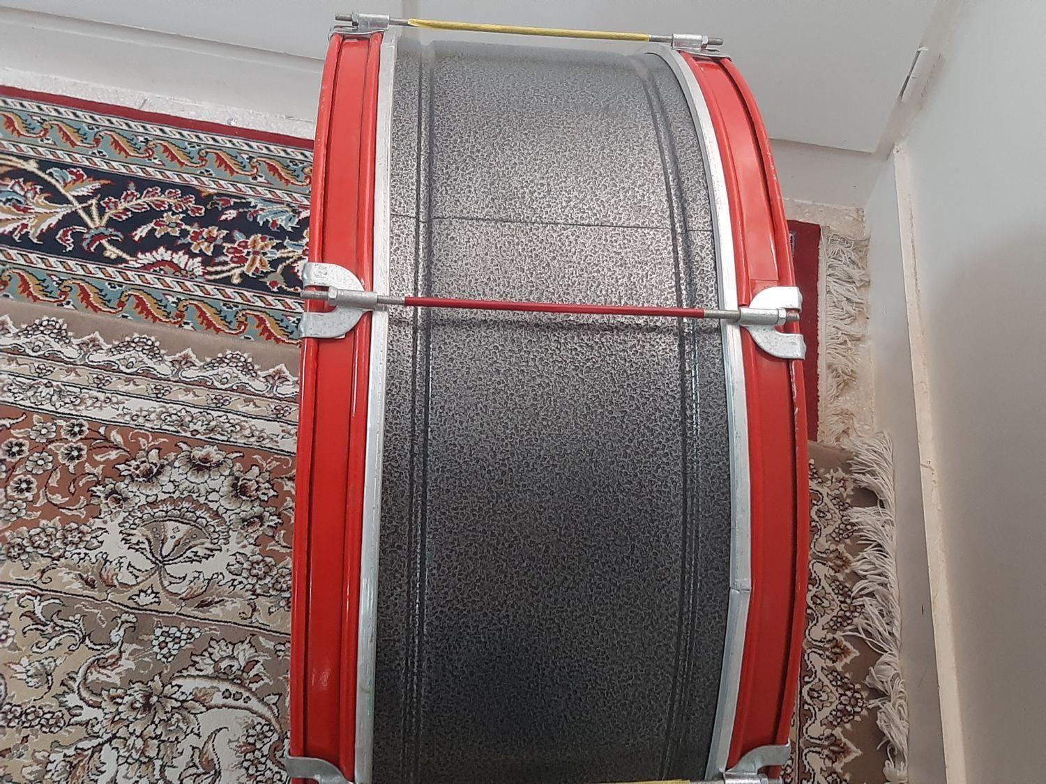 طبل ۸۰ سانتی نو نو|درام و پرکاشن|سبزوار, علمدار|دیوار
