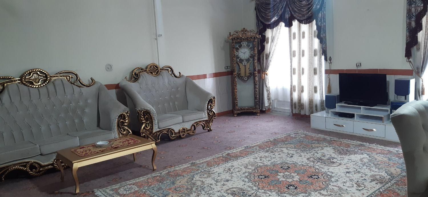 سویت و آپارتمان اجاره|اجارهٔ کوتاه‌مدت آپارتمان و سوئیت|بانه, |دیوار