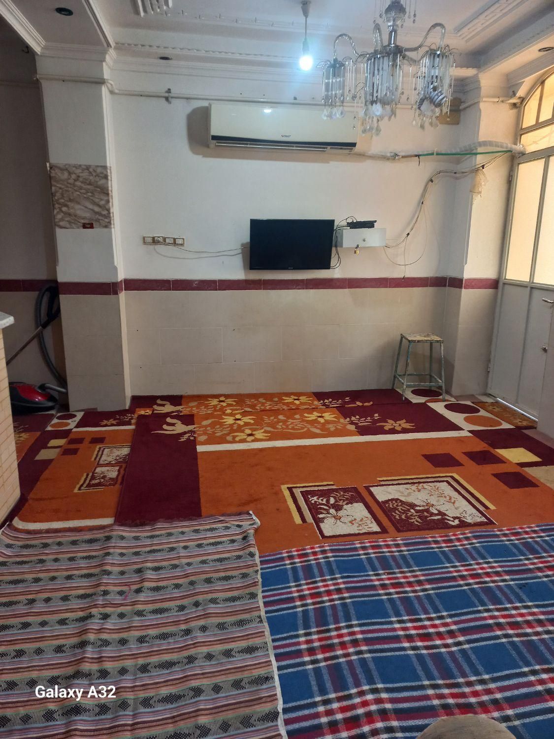 منزل مبله شبی۸۰۰|اجارهٔ کوتاه‌مدت آپارتمان و سوئیت|برازجان, |دیوار