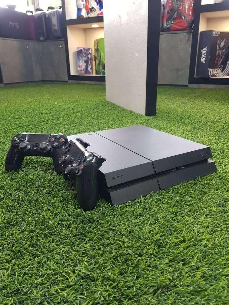 ps4 fat کپی خور با گارانتی|کنسول، بازی ویدئویی و آنلاین|اصفهان, خلجا|دیوار