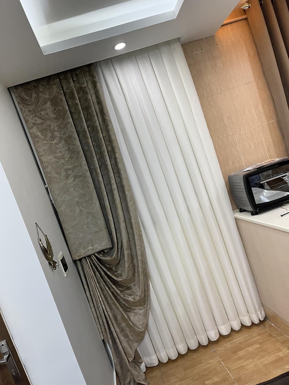 پرده مخمل پتینه،طلاکوب|پرده، رانر، رومیزی|هشتگرد, |دیوار