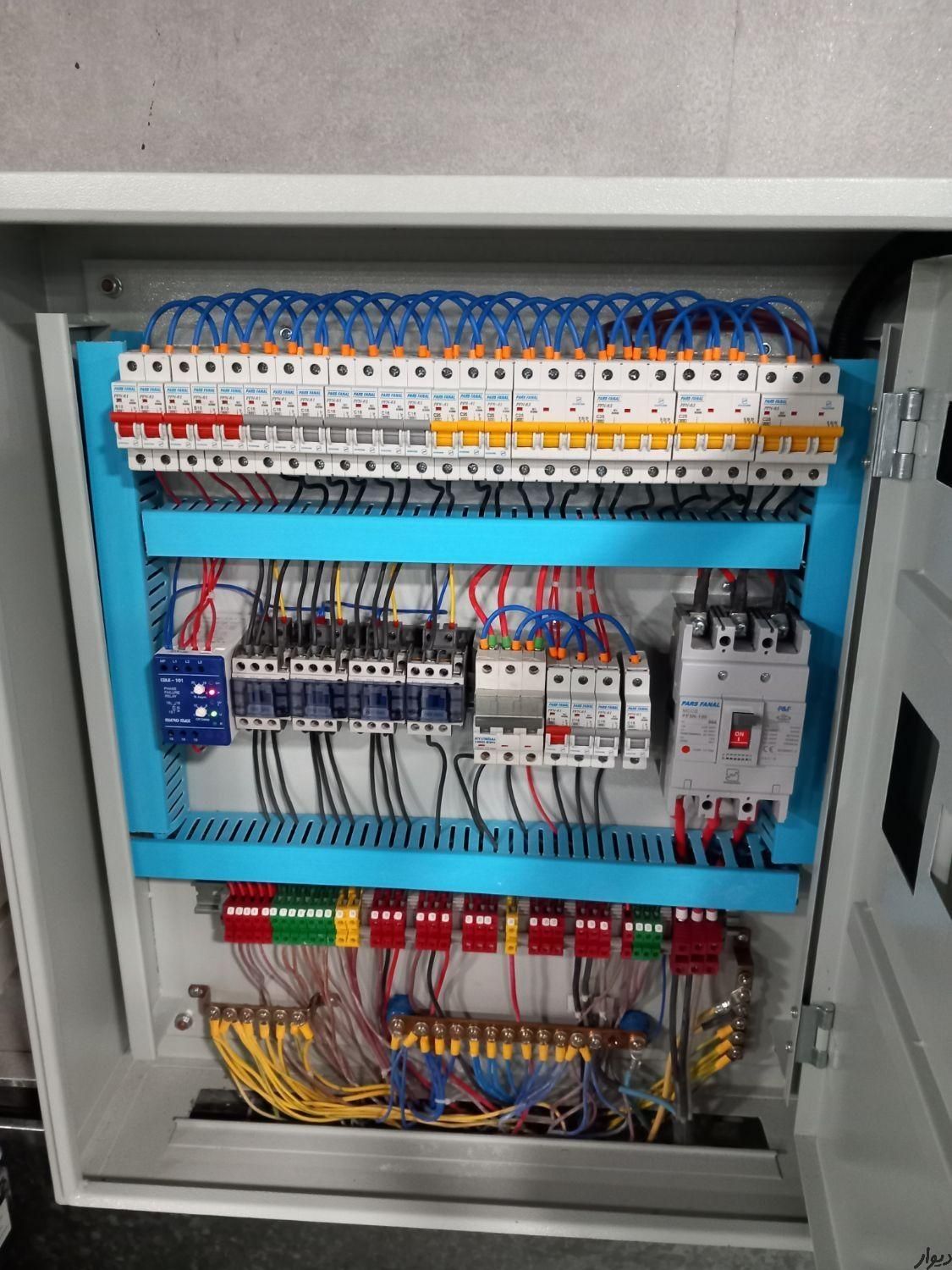 برقکار برقکاری ساختمان تعمیرات تمام نقاط اهواز|خدمات پیشه و مهارت|اهواز, کوی باهنر|دیوار