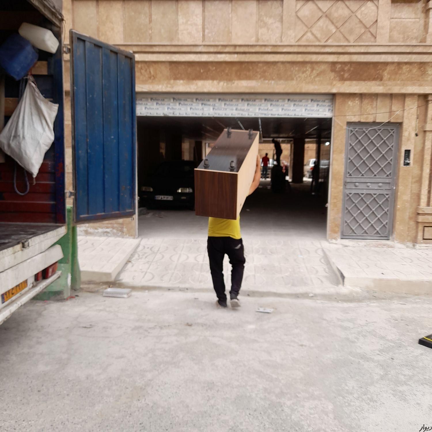 باربری شهرک با کارگر ماهر ۲۴ساعته|خدمات حمل و نقل|کرمانشاه, |دیوار