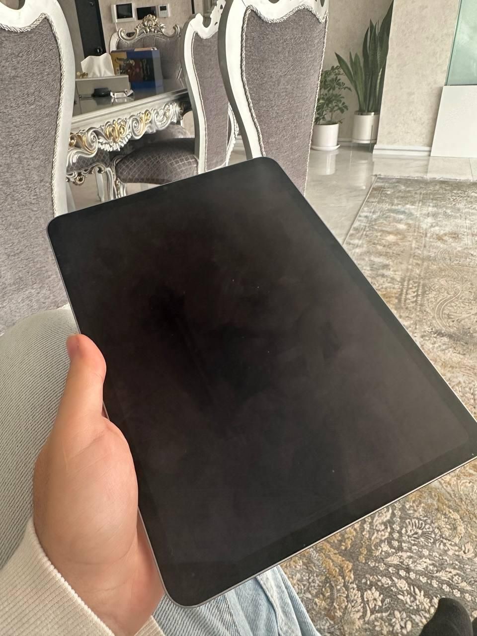 ipad pro 2022 (m2)|تبلت|اصفهان, کوی امیریه|دیوار
