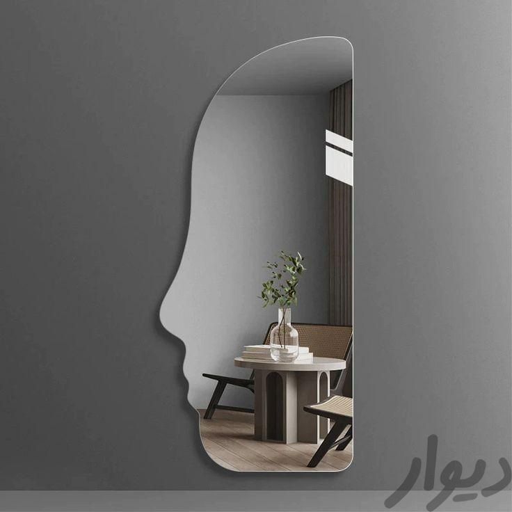 آینه طرح چهره|آینه|مشهد, فرهنگ|دیوار
