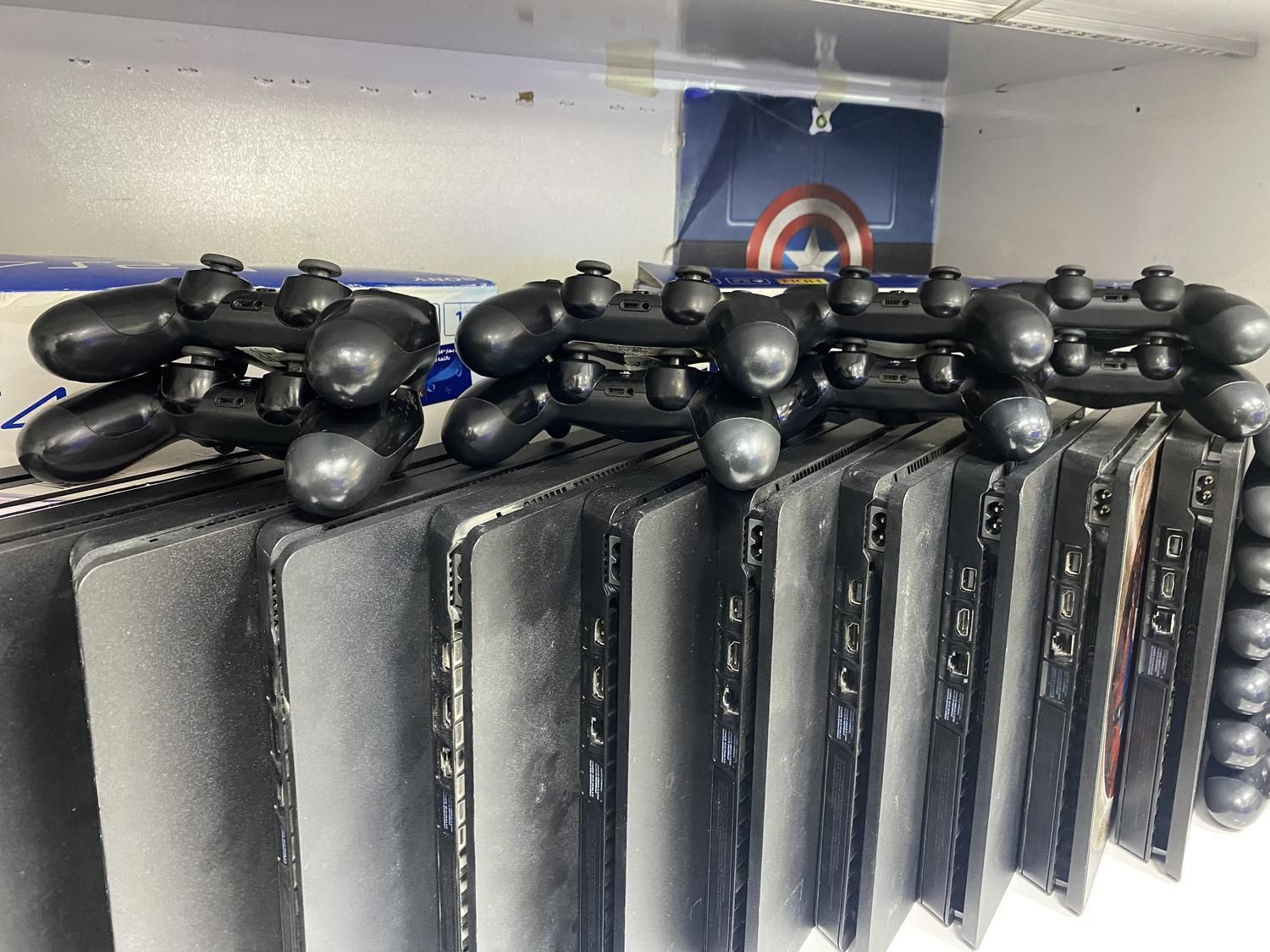 Ps4 اسلیم در حد نو|کنسول، بازی ویدئویی و آنلاین|مشهد, سراب|دیوار