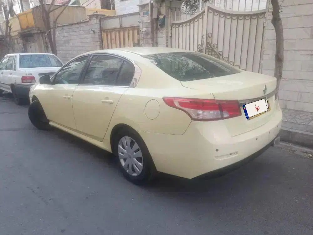 رنو سفران۲۰۰۰ مدل۲۰۱۵|خودرو سواری و وانت|تهران, کیانشهر|دیوار