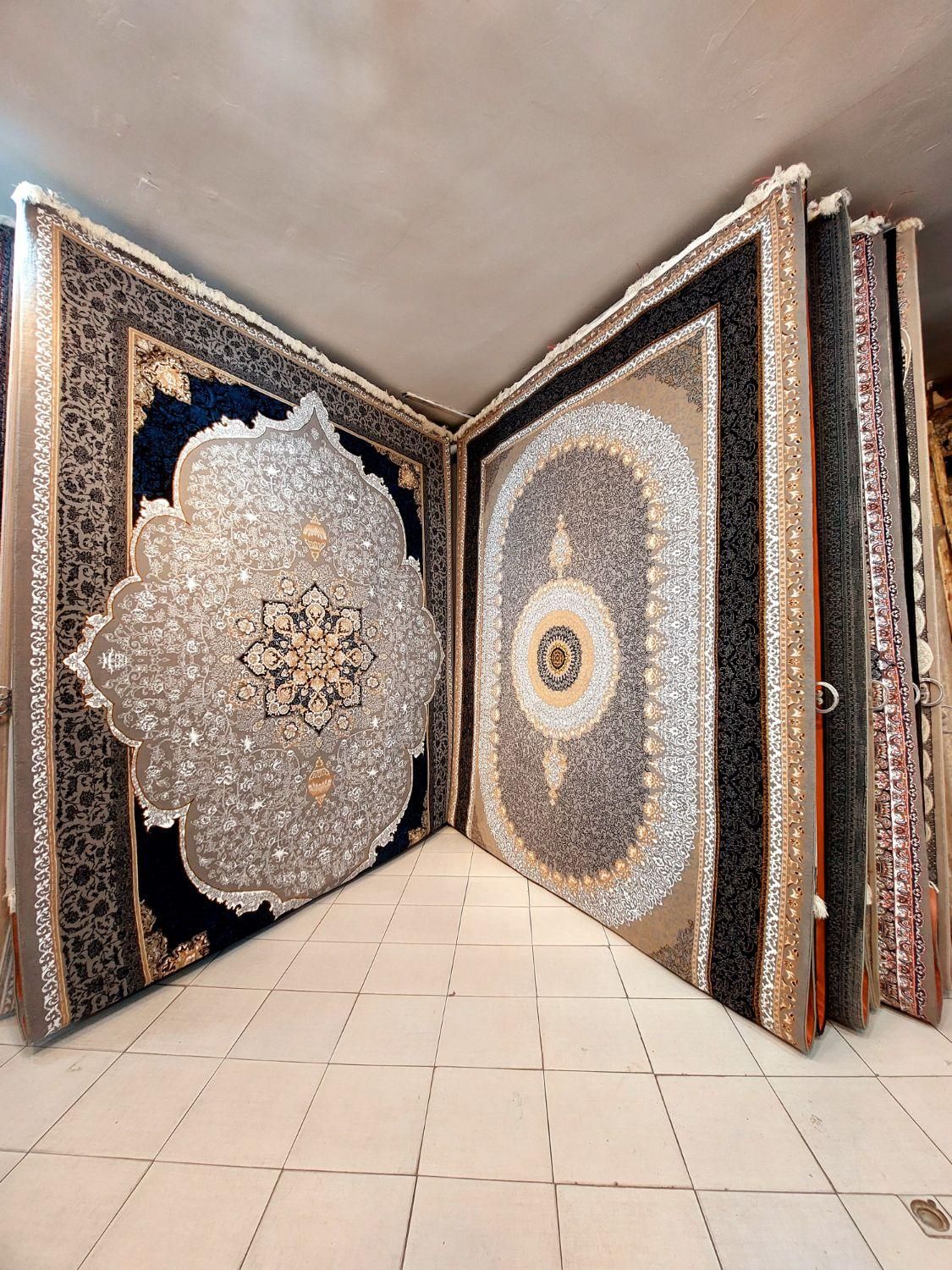 فرش۱۲ متری تصاویر بالا فقط ۳/۵۰۰|فرش|مشهد, طلاب|دیوار