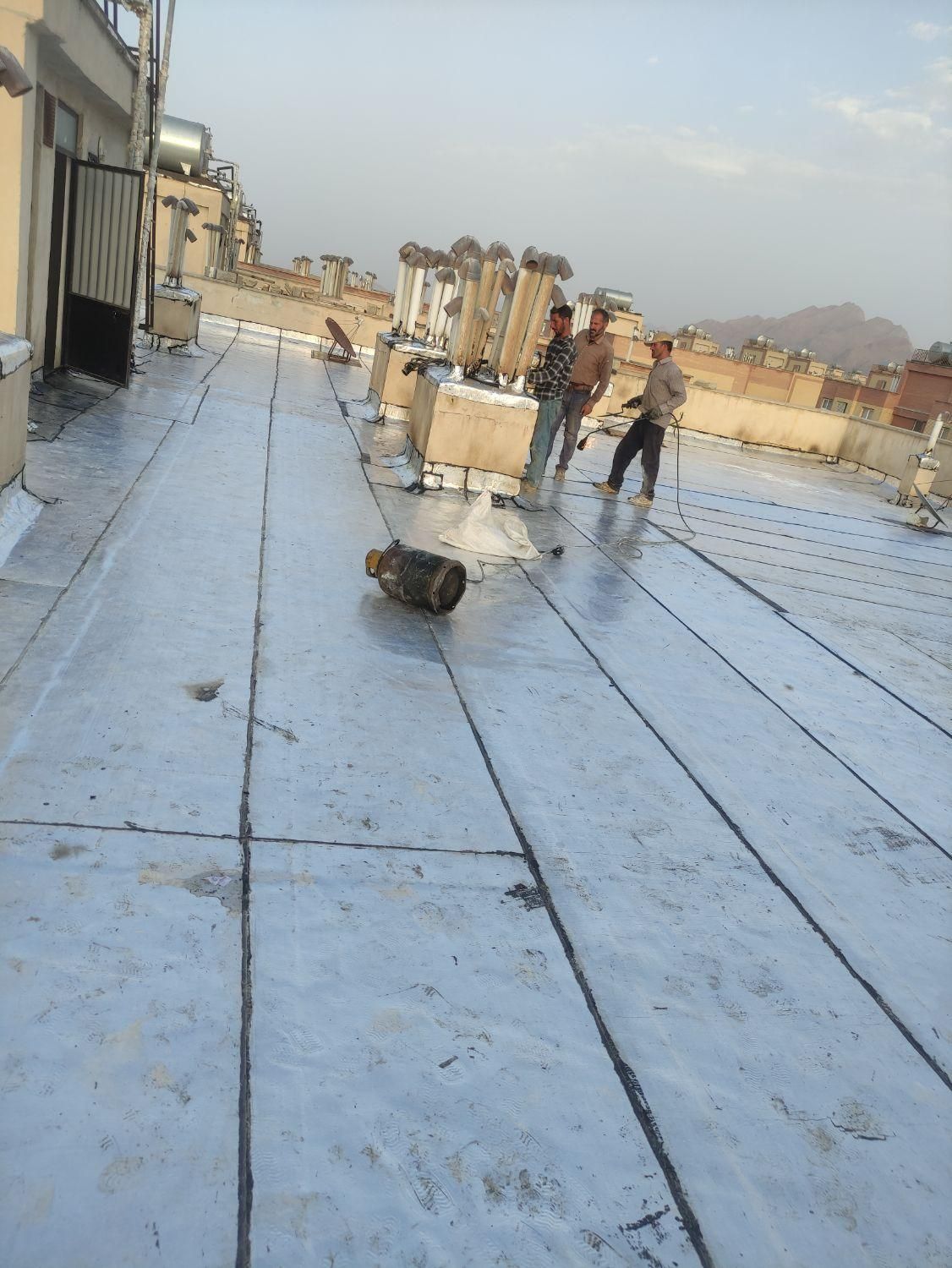 اجرای اسفالت نصب ایزوگام.|خدمات پیشه و مهارت|نجفآباد, |دیوار