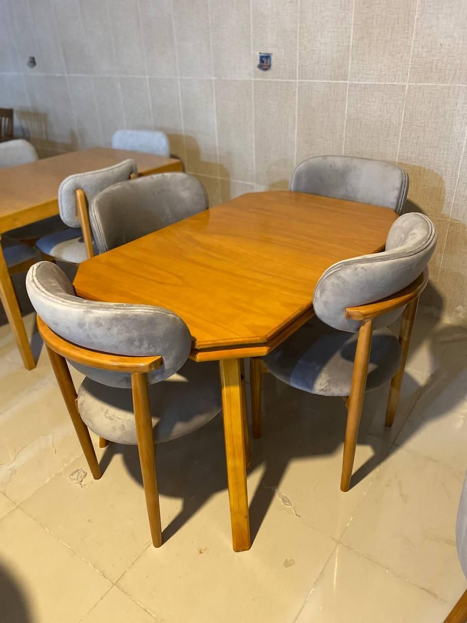 میز ناهار خوری چوب راش|میز و صندلی غذاخوری|قشم, |دیوار