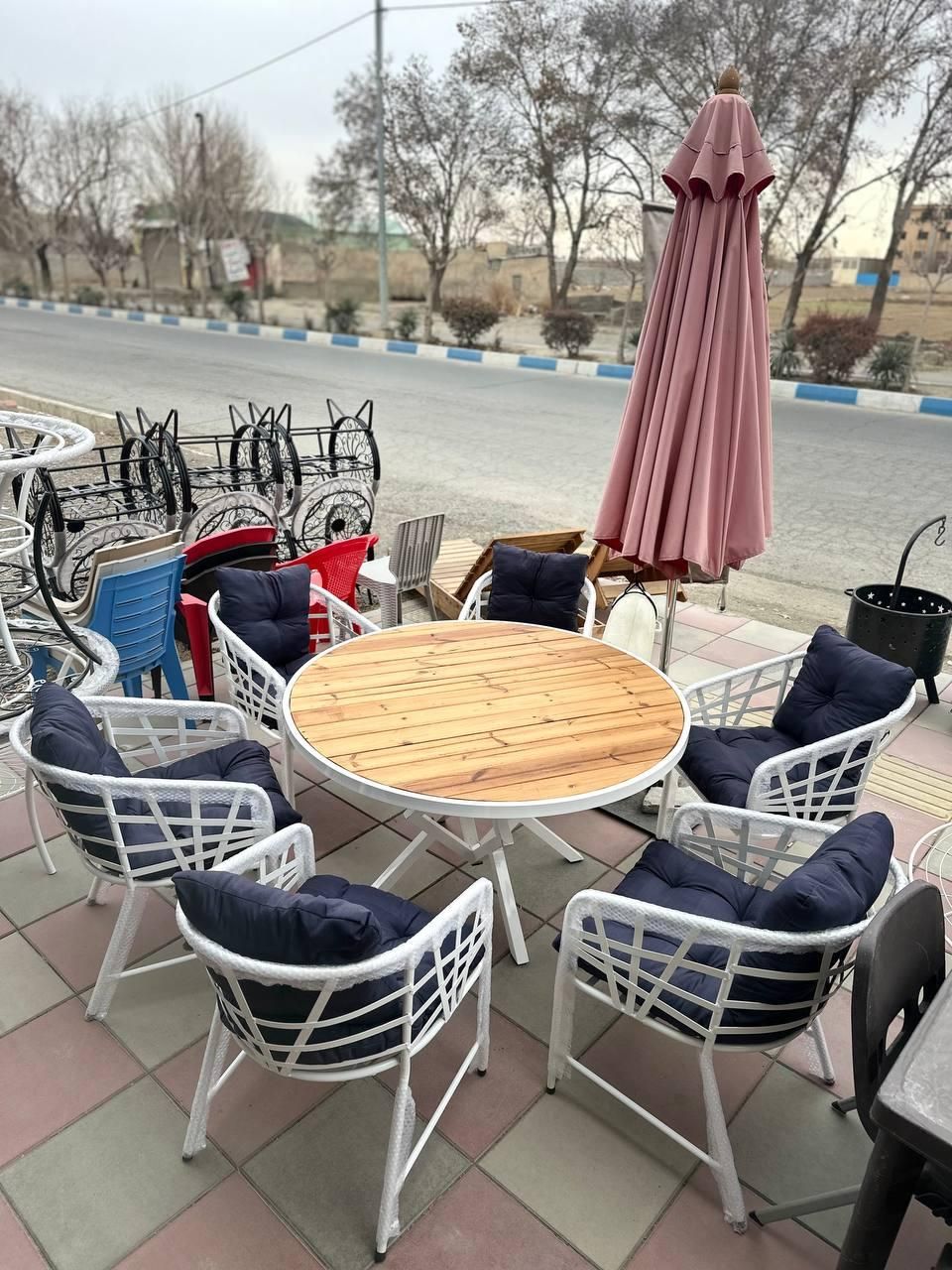 ست شش نفره میز چوب ترمو میز گرد باغی|مبلمان خانگی و میز عسلی|چهارباغ, |دیوار