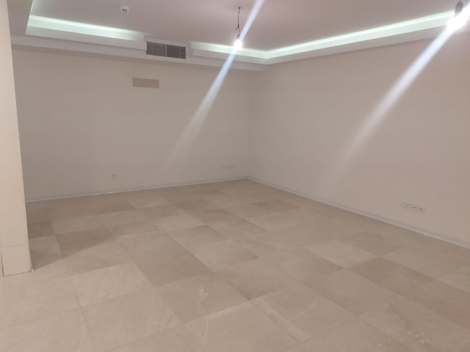 اجاره  مستغلات ۶۵۰ متری در بهجت‌آباد|اجارهٔ دفتر کار، اتاق اداری، مطب|تهران, بهجت‌آباد|دیوار